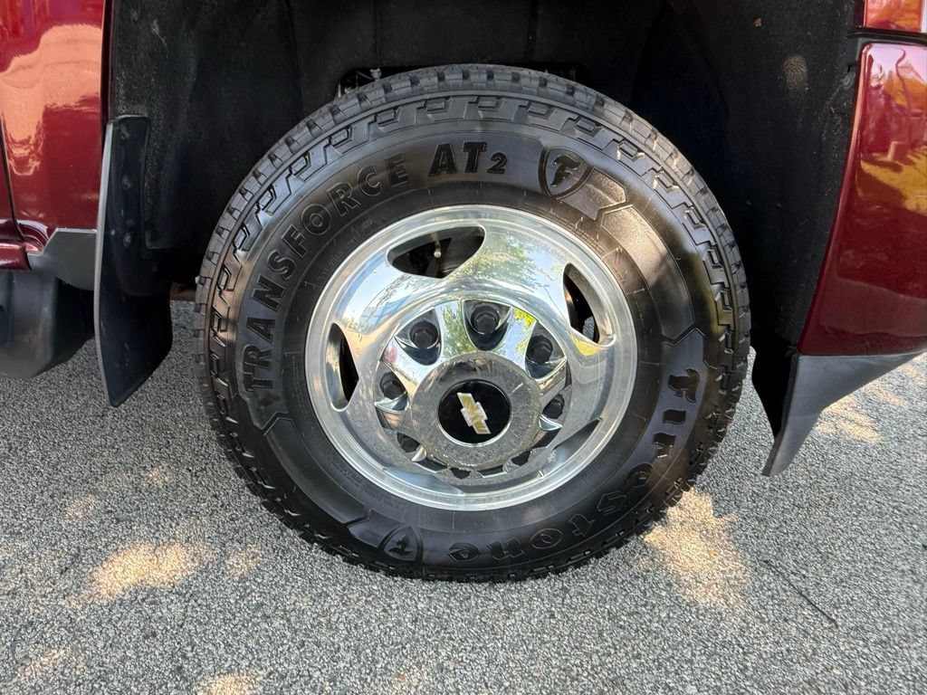 Used 2017 Chevrolet Silverado 3500 High Country w/ Duramax Plus Package AWD/4WD image 34