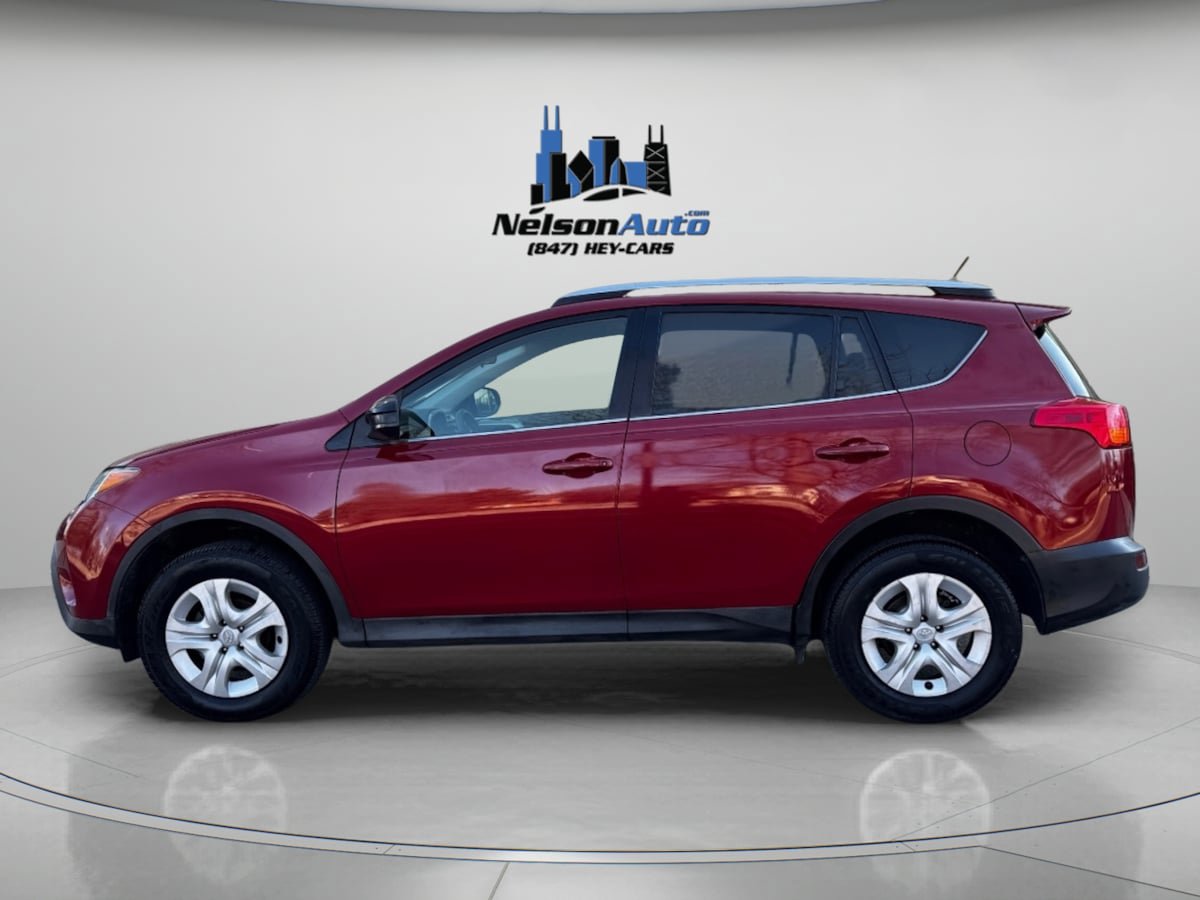 Used 2014 Toyota RAV4 LE FWD image 9