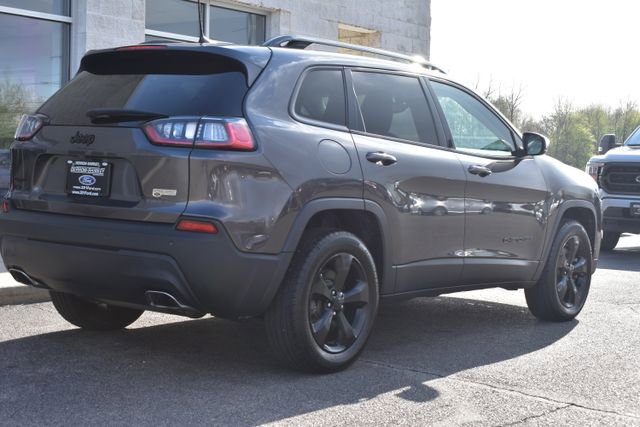 Used 2019 Jeep Cherokee Latitude Plus AWD/4WD image 14