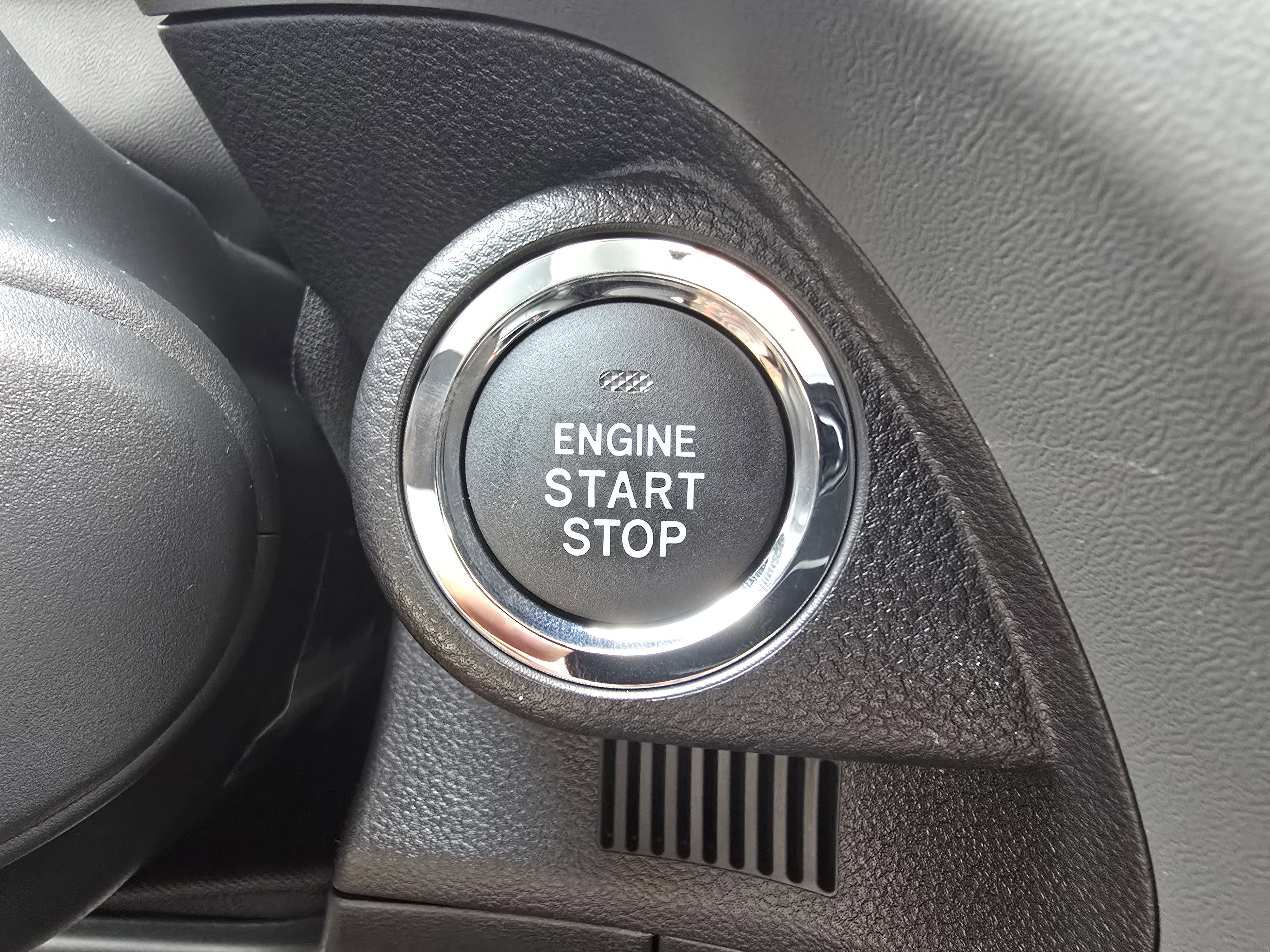 New 2025 Subaru Crosstrek 2.5i Limited w/ Popular Package #4A image 14