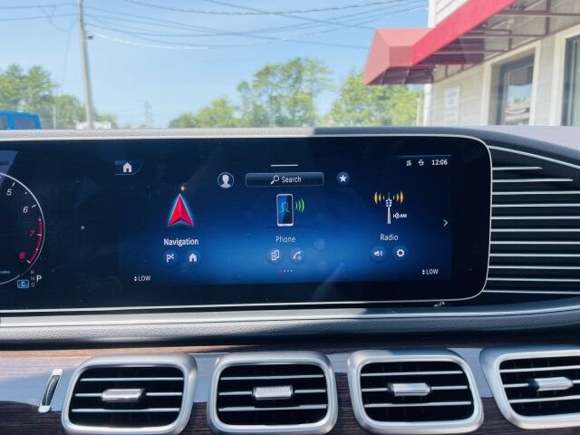Used 2024 Mercedes-Benz GLE 350 4MATIC w/ 3rd Row Seat Package image 35