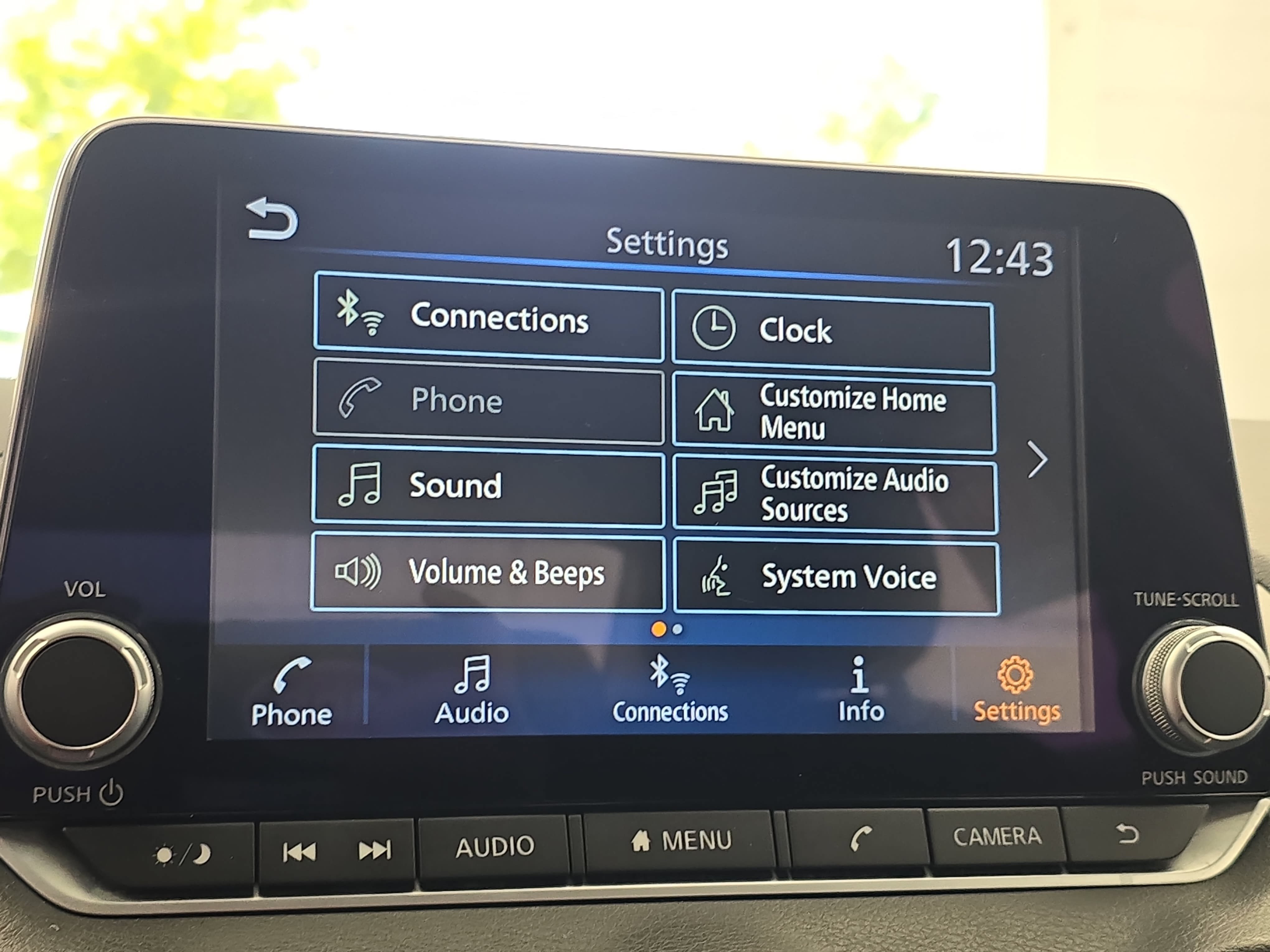 Used 2025 Nissan Sentra SV FWD image 20