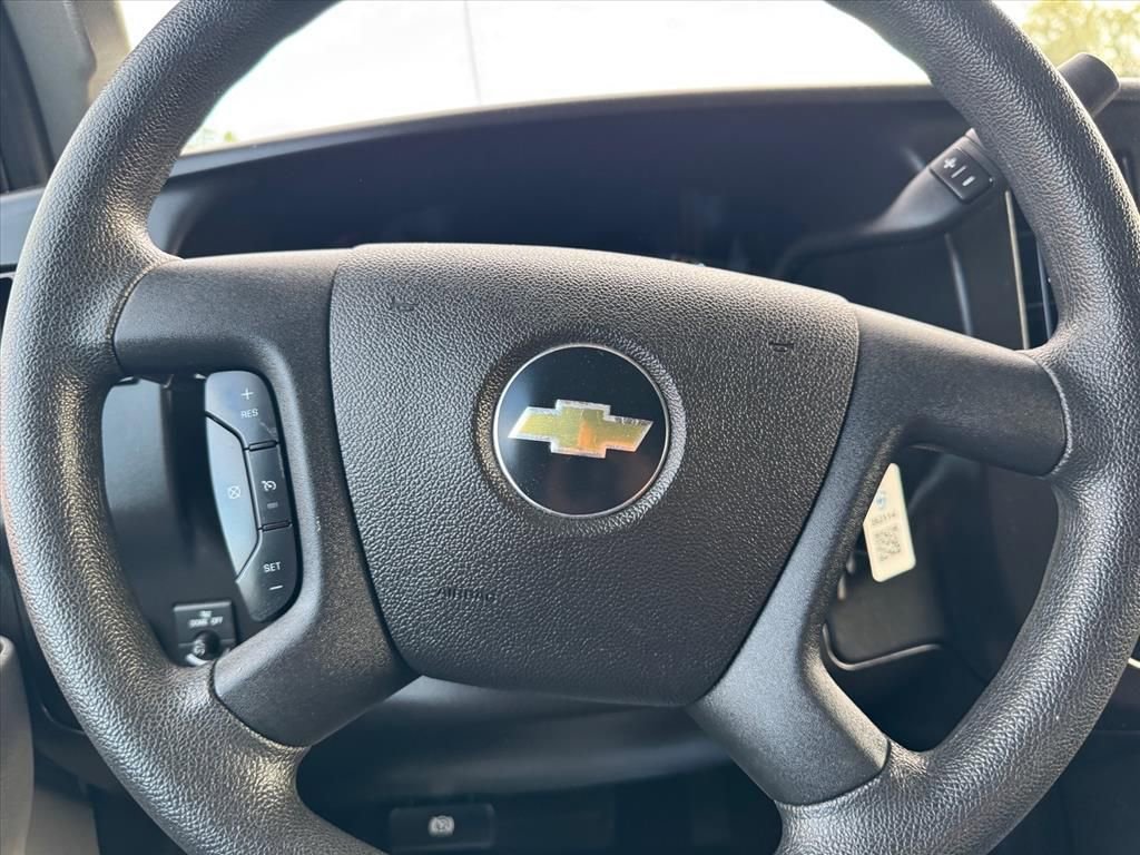 Used 2023 Chevrolet Express 2500 w/ Driver Convenience Package RWD image 15