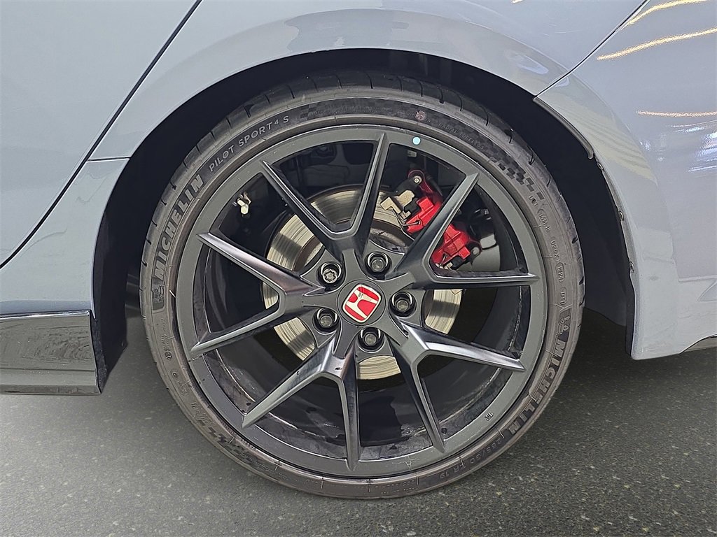 Used 2025 Honda Civic Type R image 35