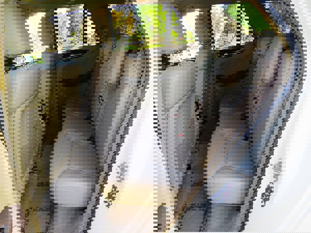 Used 2012 Mercedes-Benz ML 350 4MATIC image 19