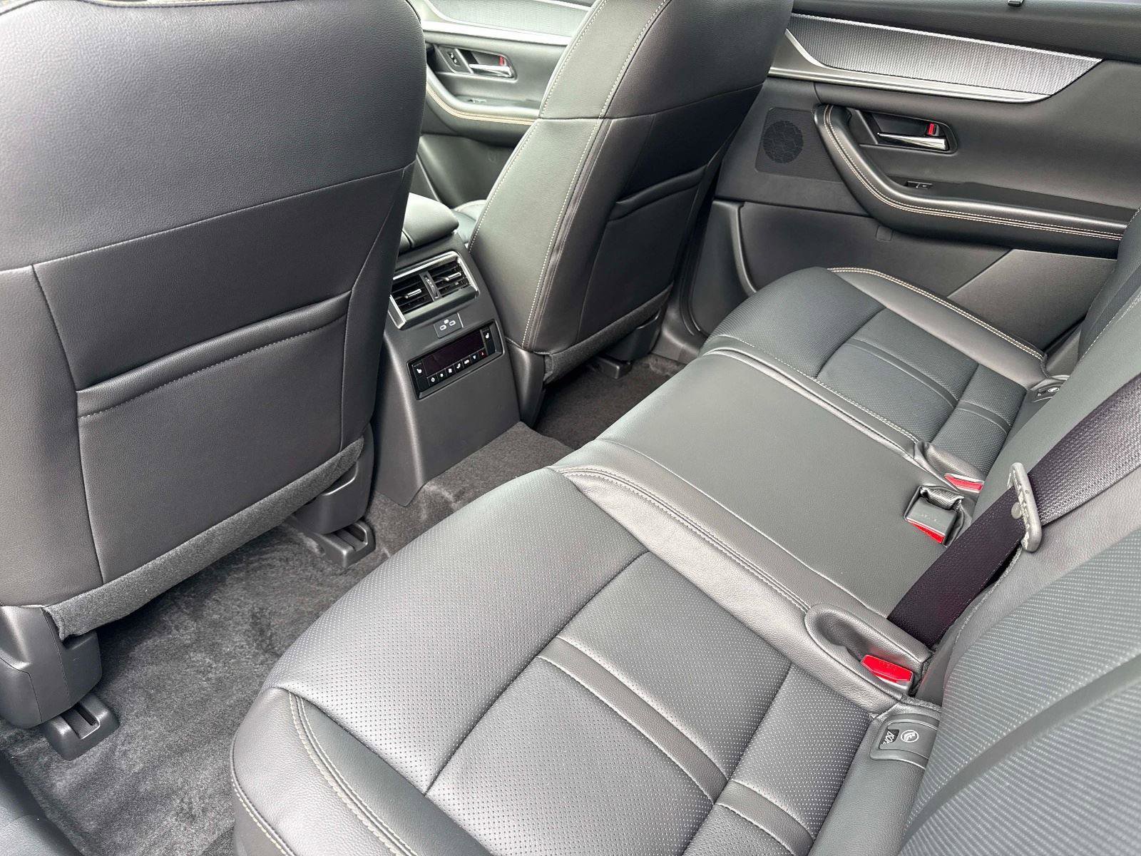 New 2026 MAZDA CX-90 3.3 Turbo w/ Premium Sport Pkg image 15