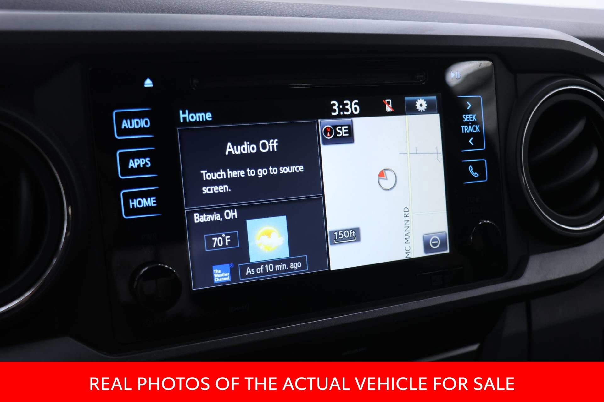 Certified 2018 Toyota Tacoma TRD Off-Road AWD/4WD image 8