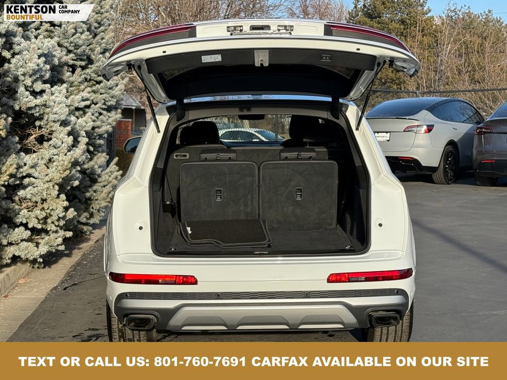 Used 2025 Audi Q7 3.0T Premium Plus image 40