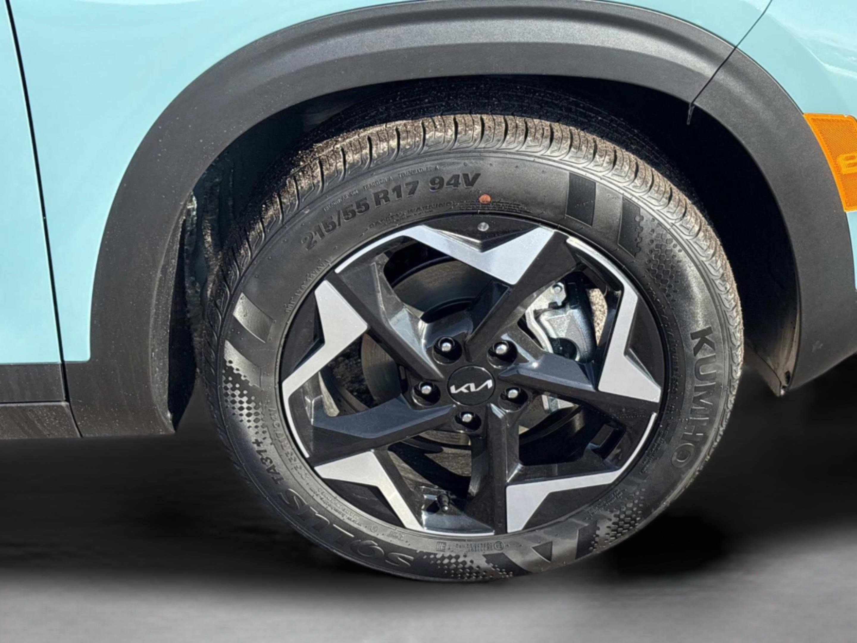 New 2026 Kia Seltos S image 9