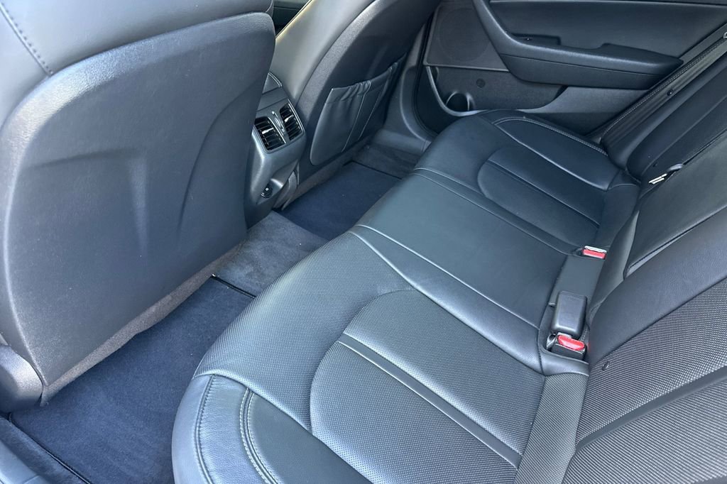 Used 2018 Hyundai Sonata Limited image 11