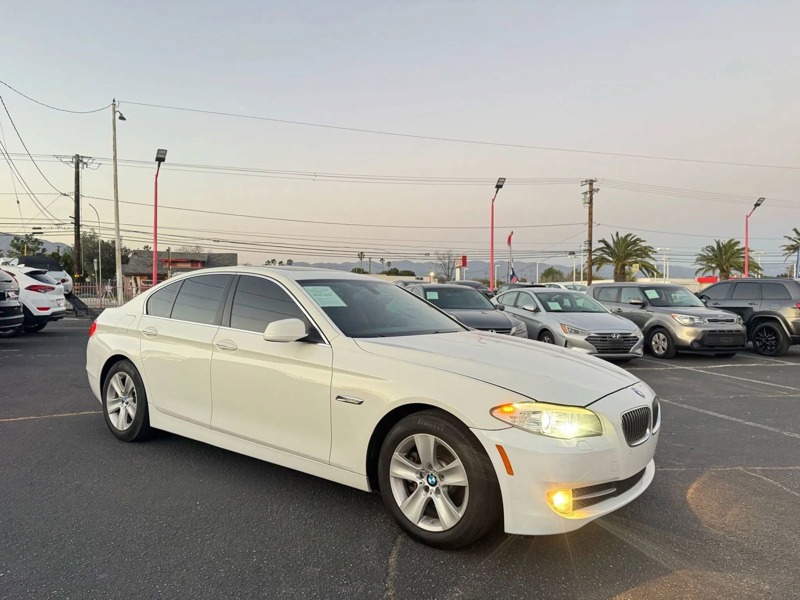 Used 2013 BMW 528i Sedan image 11