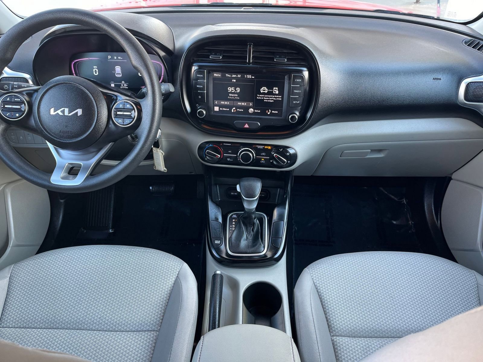 Used 2025 Kia Soul LX w/ LX Technology Package image 29