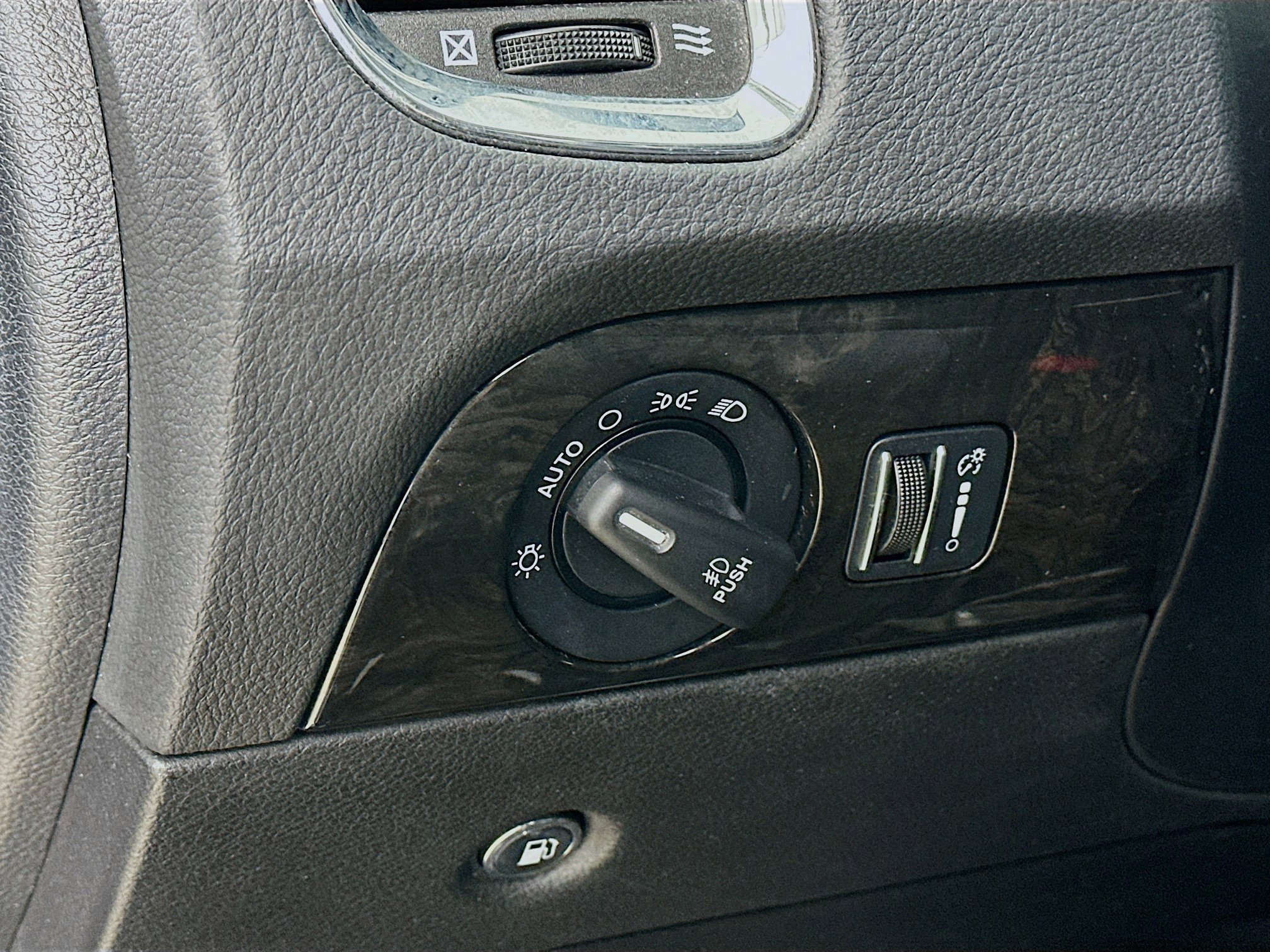 Used 2017 Dodge Durango Citadel image 10