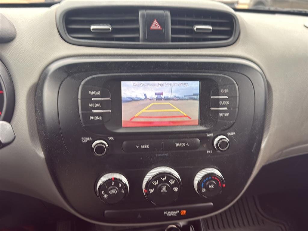 Used 2019 Kia Soul image 5