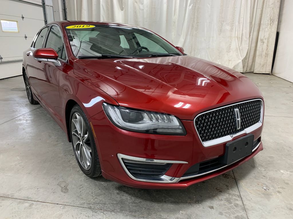 Used 2019 Lincoln MKZ Reserve w/ Reserve Plus Package video 2