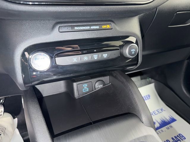 Used 2023 Ford Escape ST-Line w/ Tech Pack #1 AWD/4WD image 22