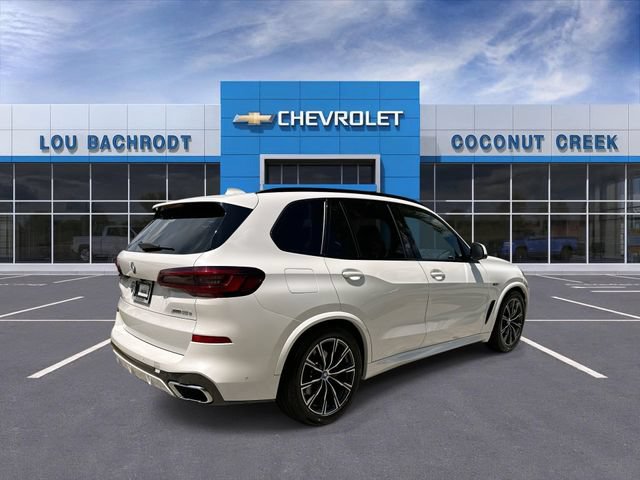 Used 2022 BMW X5 xDrive45e w/ M Sport Package AWD/4WD image 8