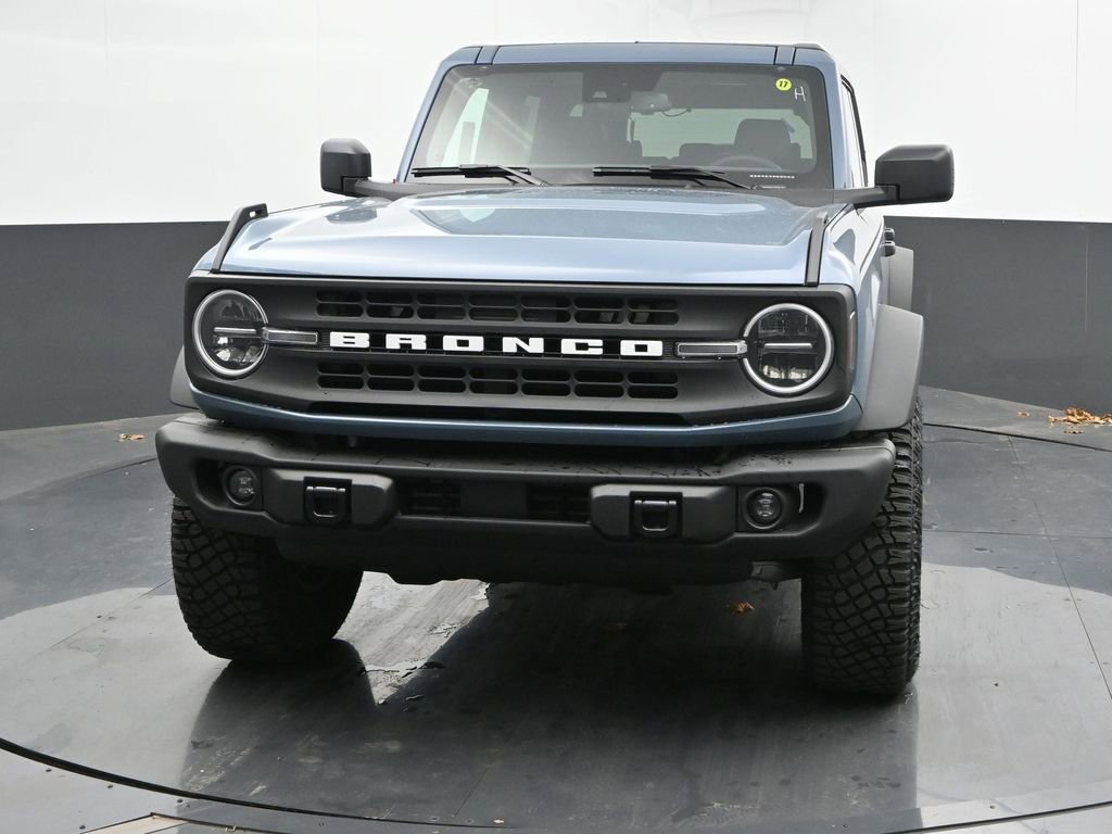 Used 2024 Ford Bronco Black Diamond image 4