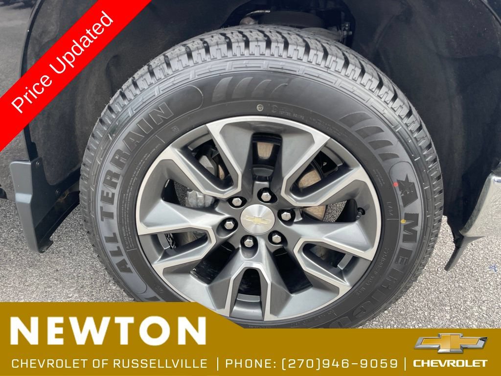 Used 2024 Chevrolet Silverado 1500 LT AWD/4WD image 43