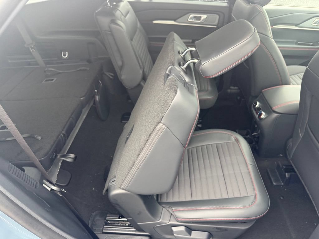 New 2026 Ford Explorer ST-Line w/ ST-Line Street Pack AWD/4WD image 56