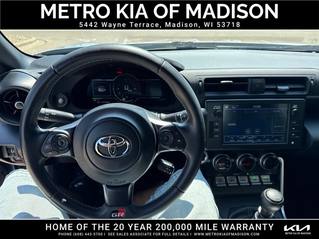 Used 2024 Toyota GR86 Premium RWD image 17