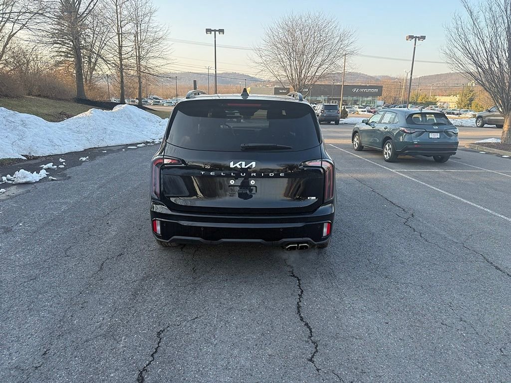Used 2024 Kia Telluride SX Prestige X-Line image 2