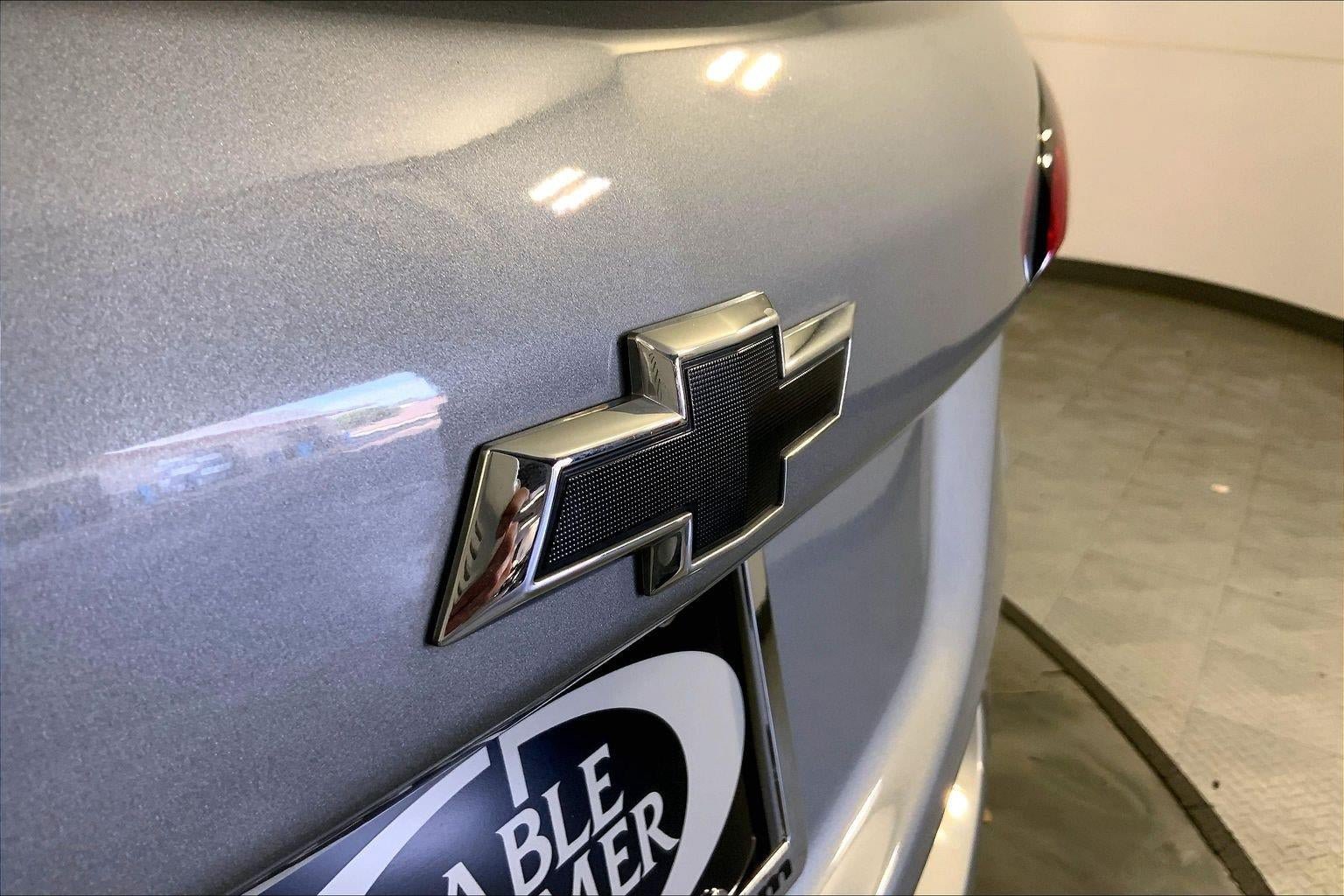 Used 2023 Chevrolet Equinox RS FWD image 29