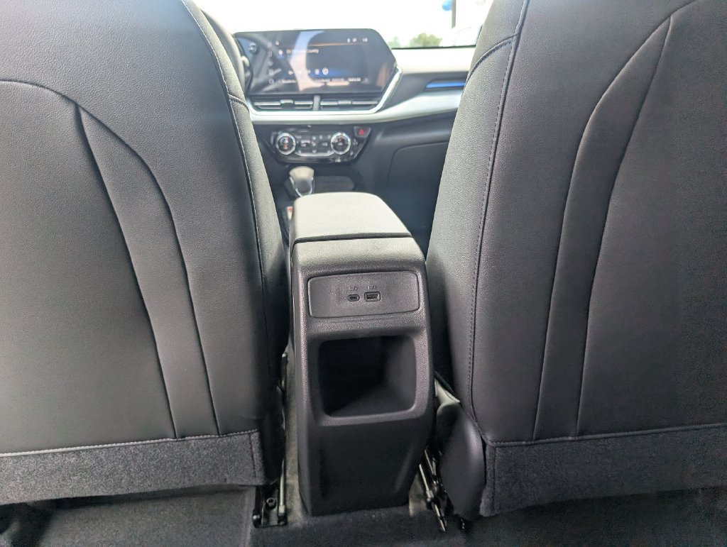 New 2026 Chevrolet Trax LT w/ LT Convenience Package FWD image 30
