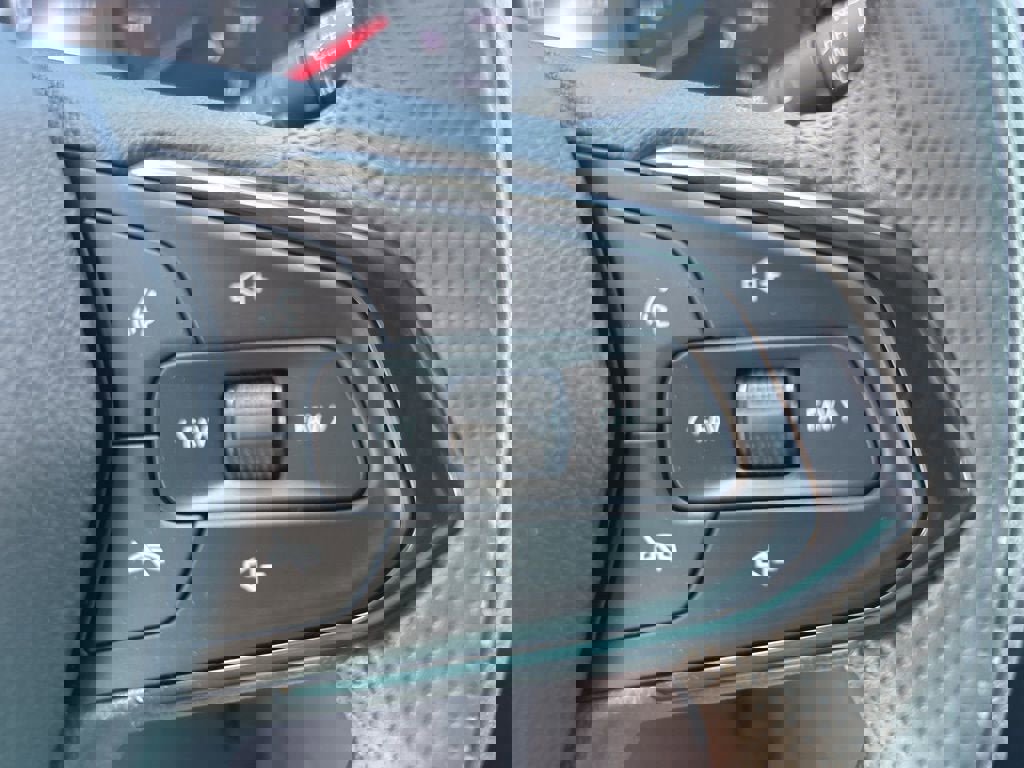 New 2026 Chevrolet Trax LS image 10