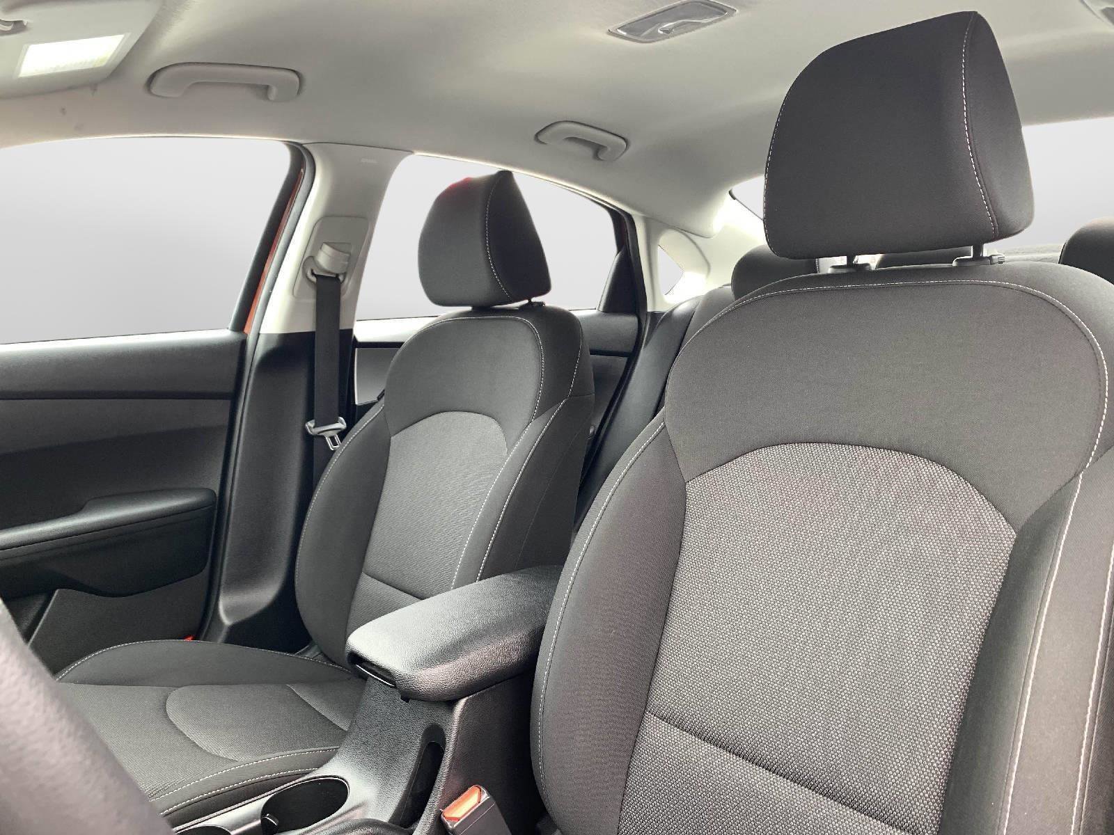 Used 2023 Kia Forte LXS w/ LXS Technology Package image 32