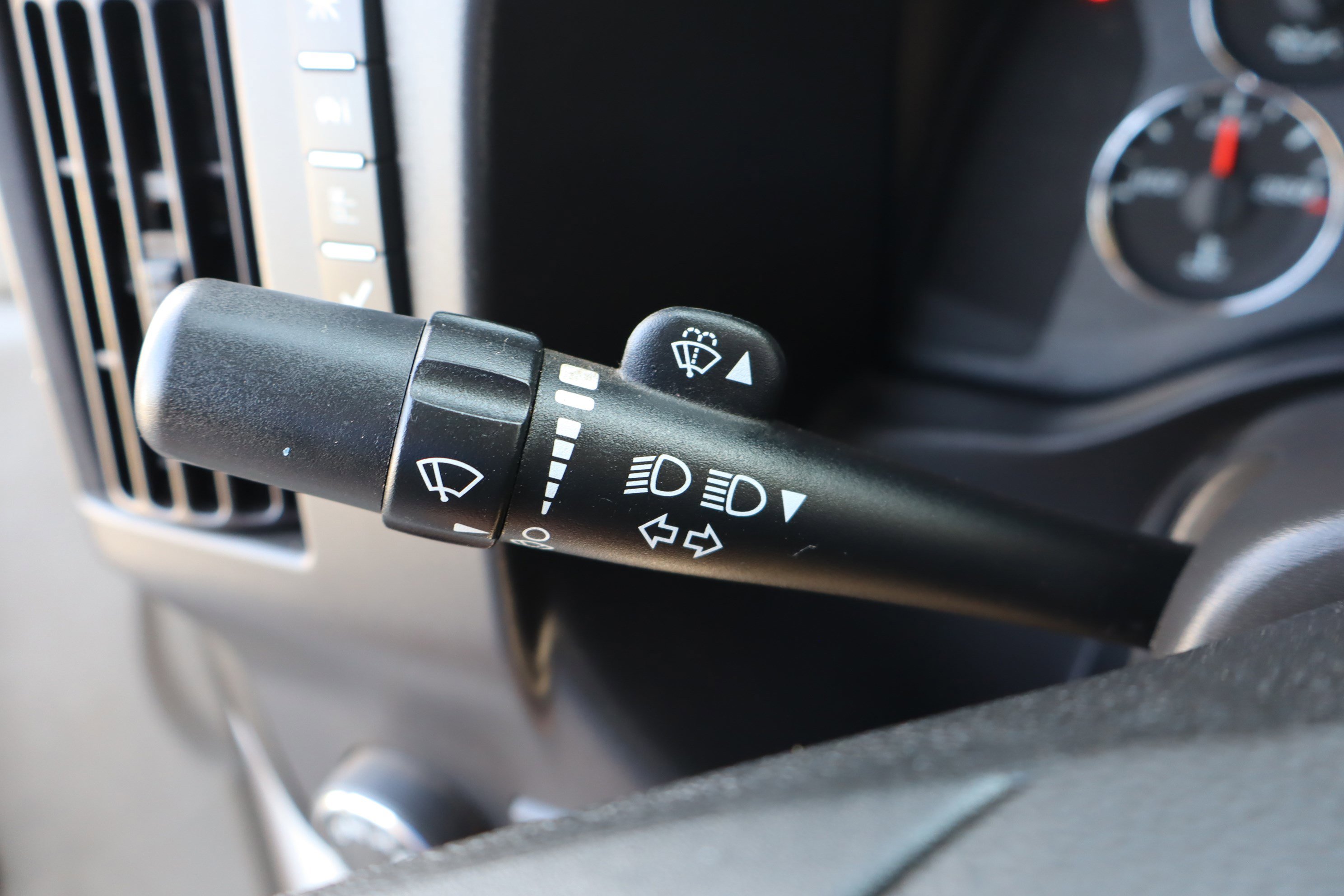 Used 2024 Chevrolet Express 3500 LS image 19