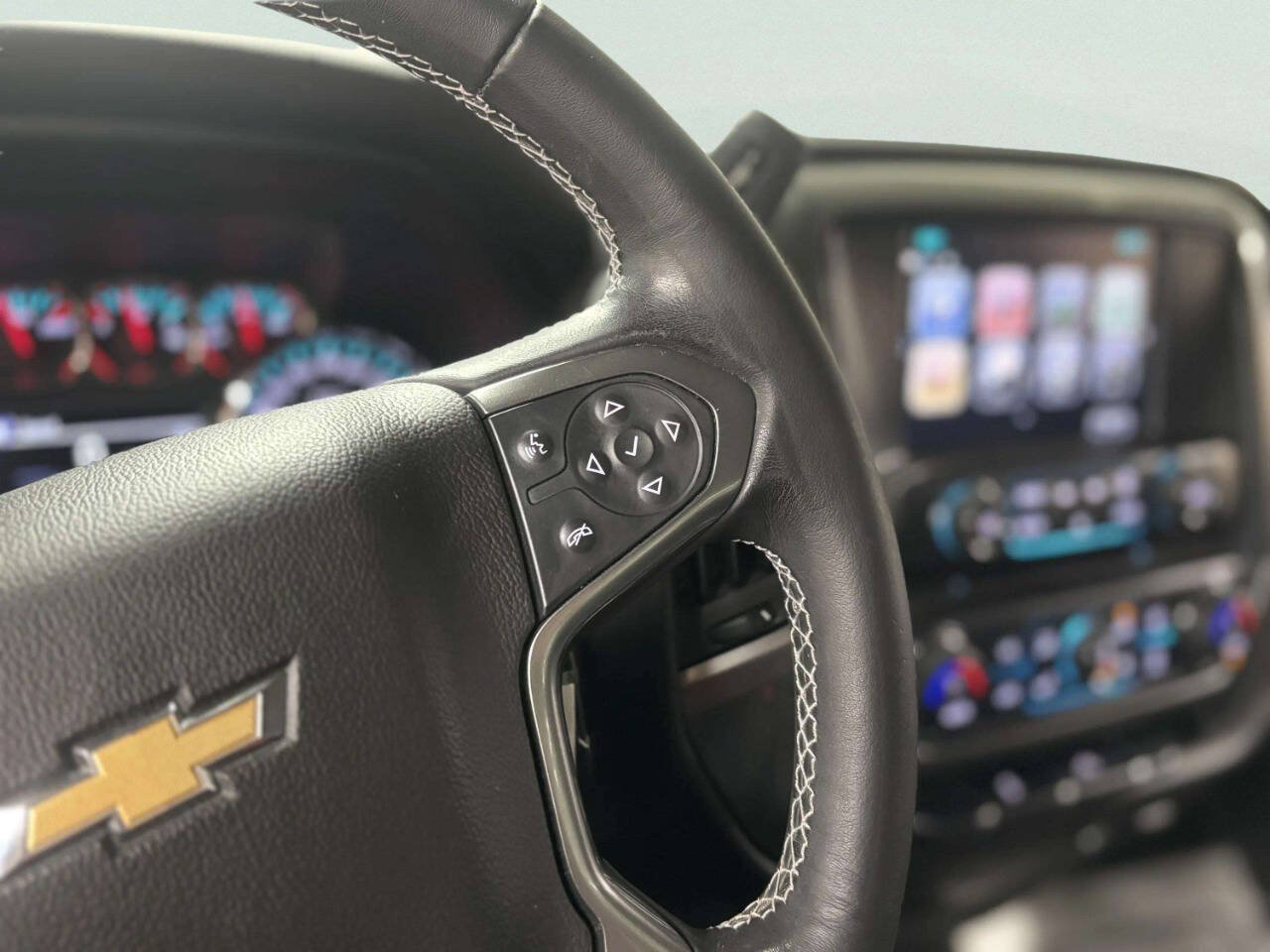 Used 2019 Chevrolet Silverado 1500 LT w/ All Star Edition AWD/4WD image 26