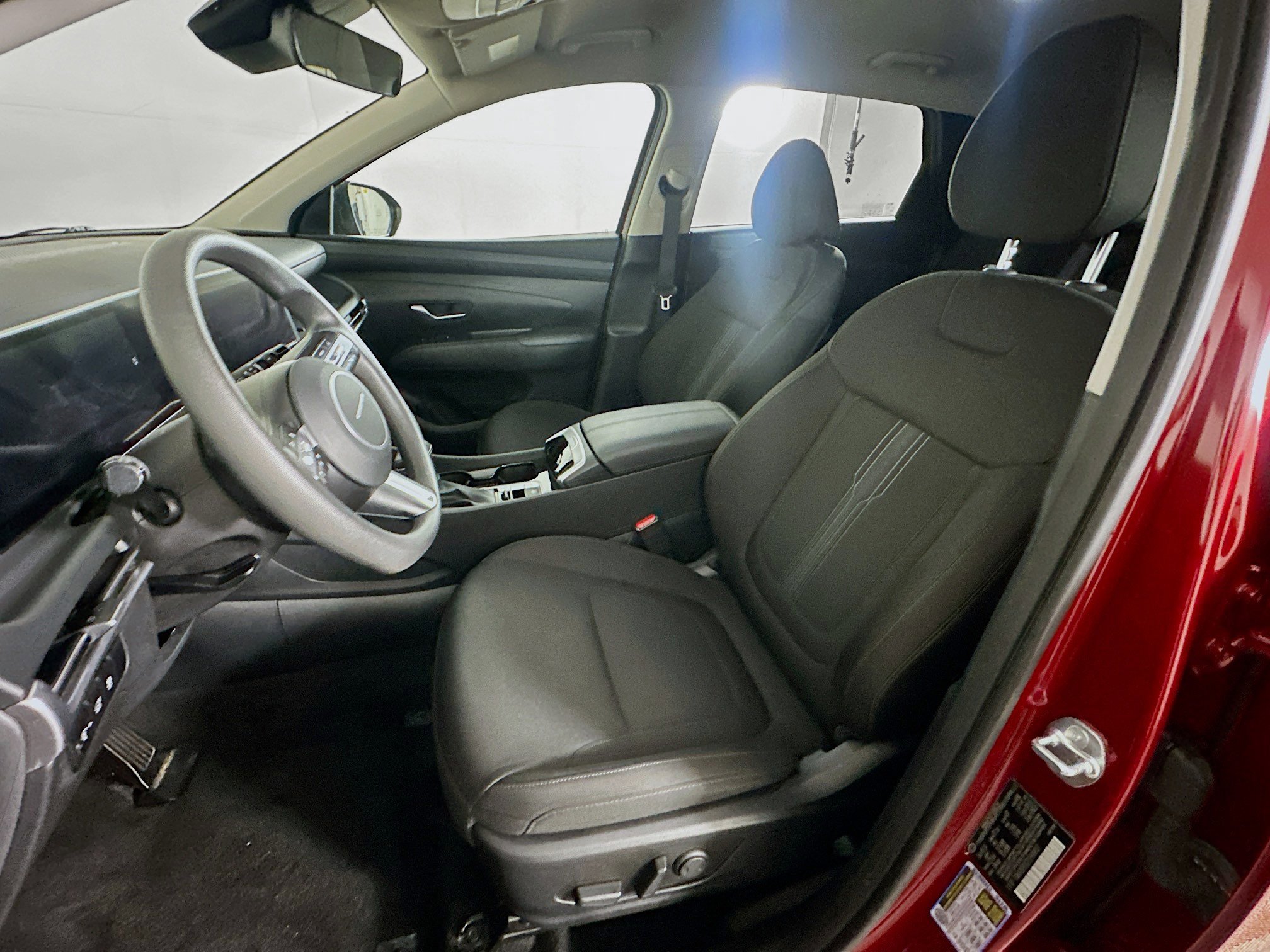 Used 2025 Hyundai Tucson SEL FWD image 13