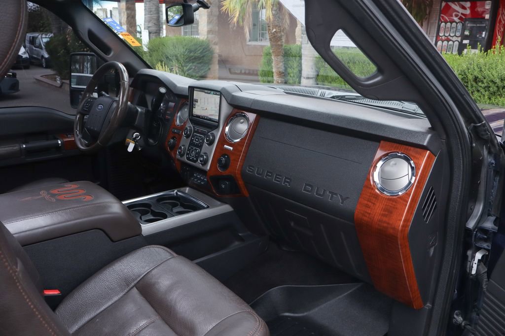 Used 2016 Ford F350 King Ranch w/ King Ranch w/Chrome Package AWD/4WD image 49