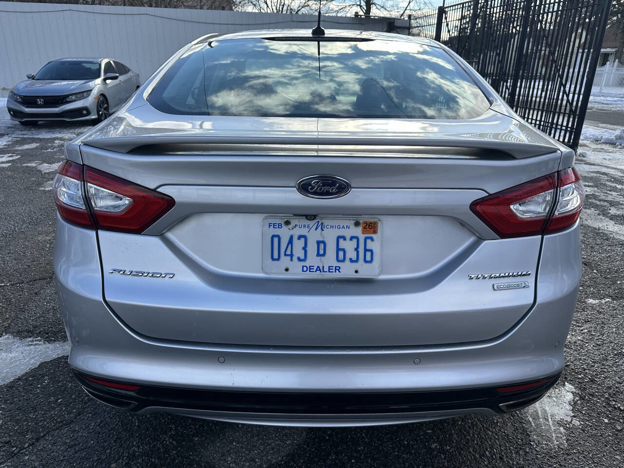 Used 2016 Ford Fusion Titanium image 6