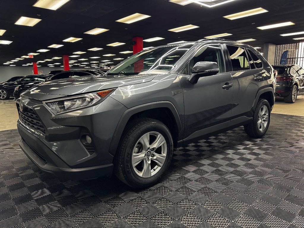 Used 2019 Toyota RAV4 XLE image 8