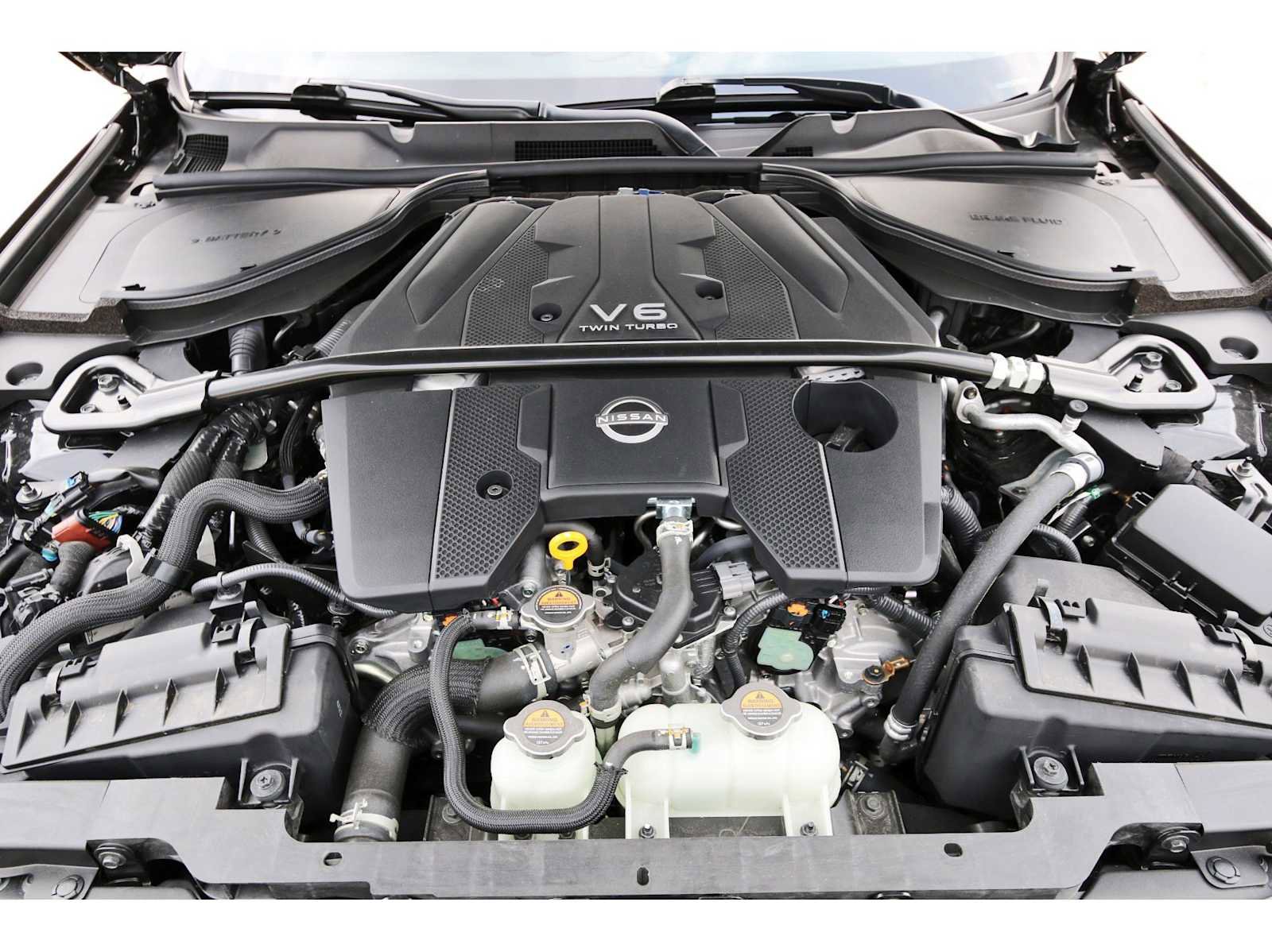 Used 2025 Nissan Z Sport w/ Floor Mat Package image 23