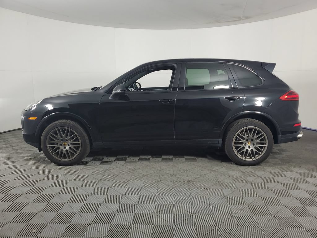 Used 2018 Porsche Cayenne Platinum Edition w/ Premium Package AWD/4WD image 7