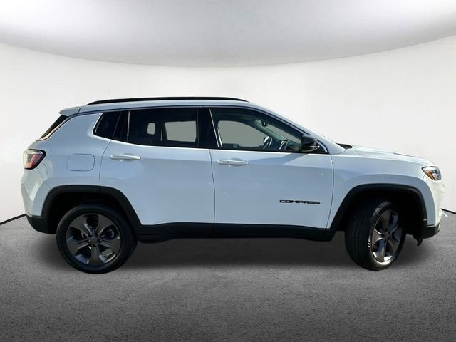 Used 2022 Jeep Compass Latitude image 18