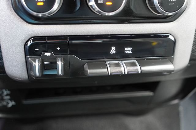 Used 2024 RAM 2500 Big Horn w/ Bed Utility Group image 26