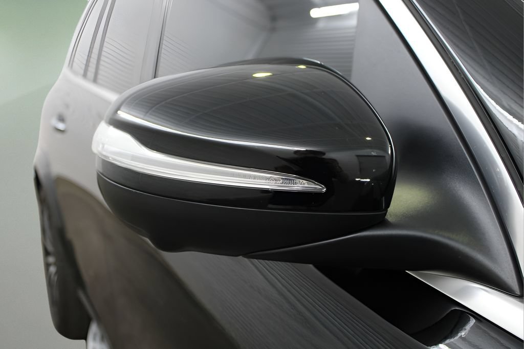 Used 2021 Mercedes-Benz GLS 580 4MATIC image 18