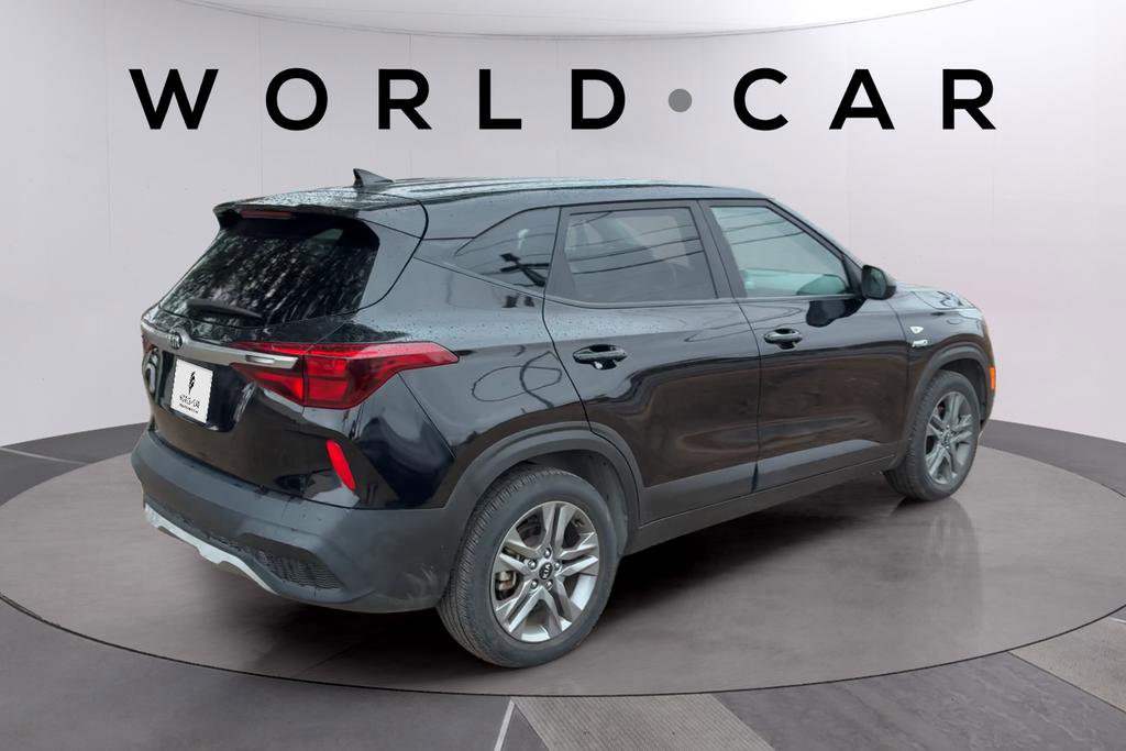 Used 2021 Kia Seltos LX AWD/4WD image 7