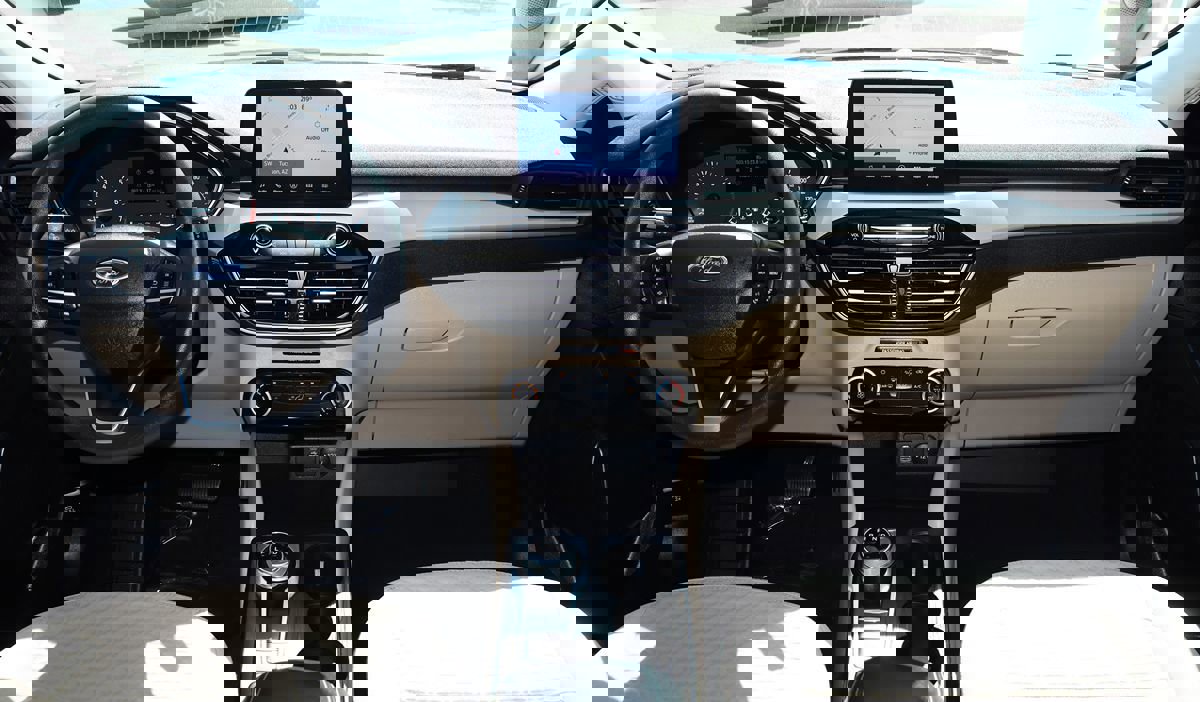 Used 2022 Ford Escape SE image 32