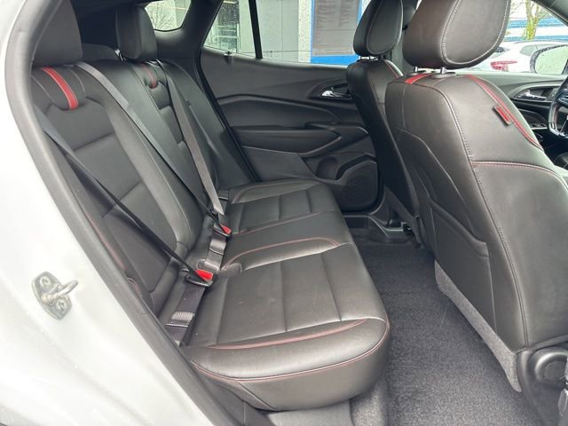 Used 2024 Chevrolet Trax RS w/ Sunroof Package image 32