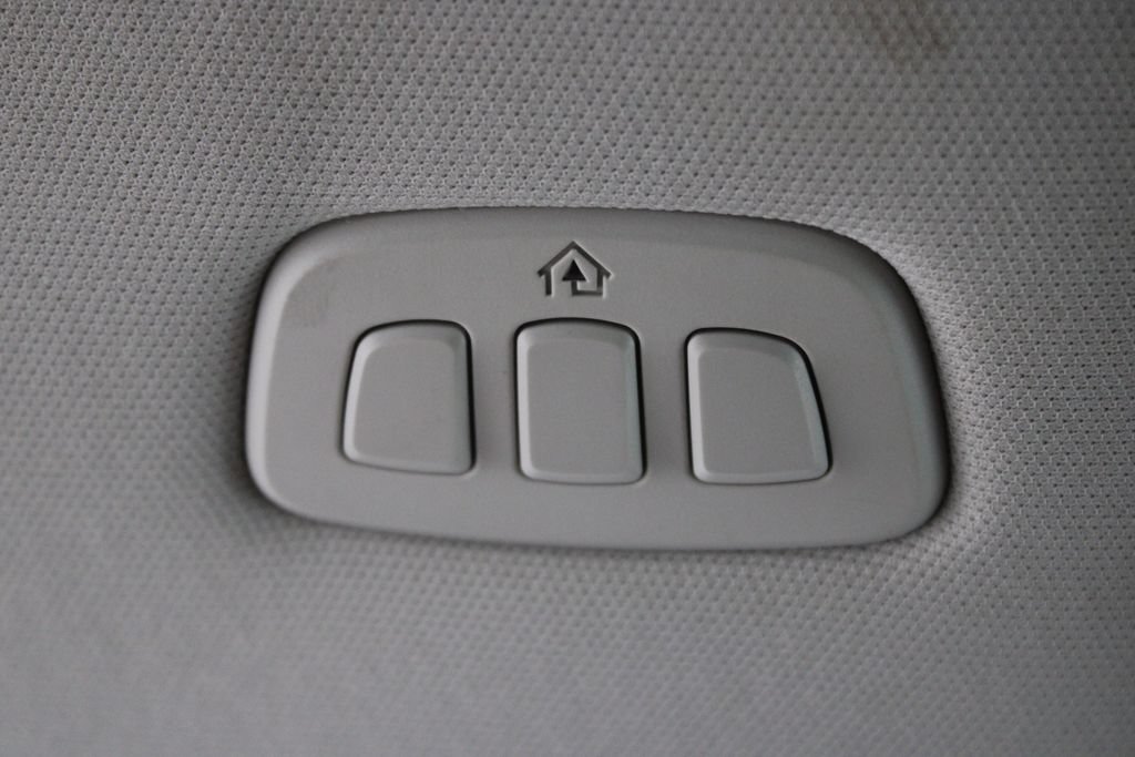 Used 2024 Lincoln Nautilus Reserve AWD/4WD image 34
