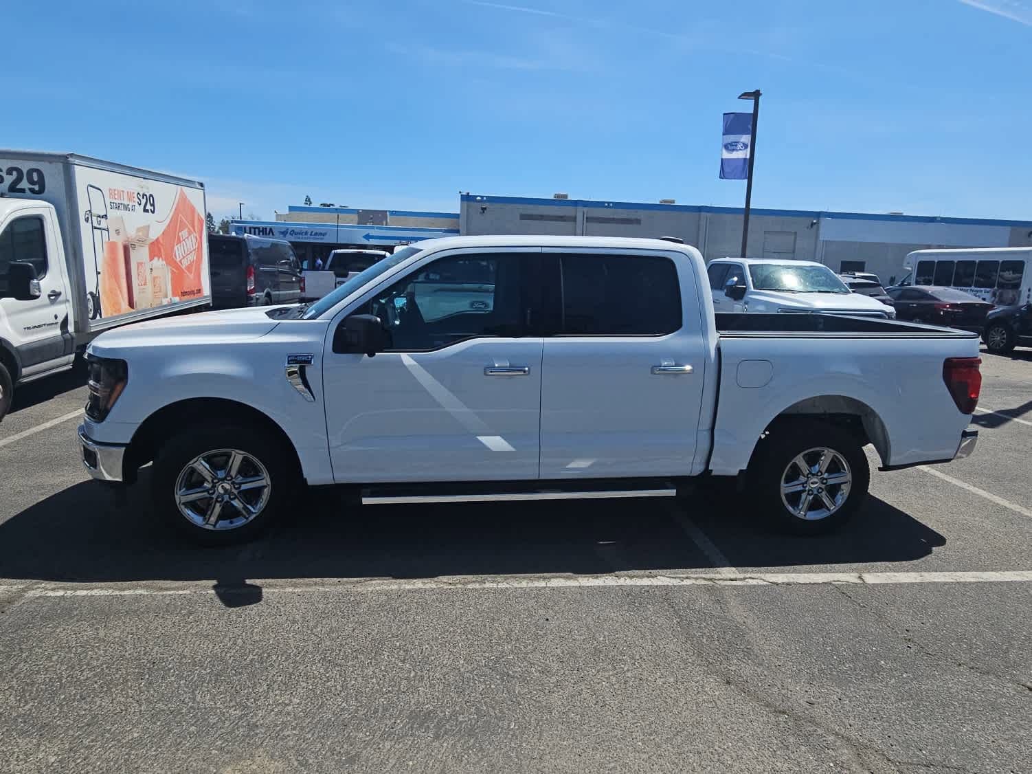 Used 2024 Ford F150 XLT image 5