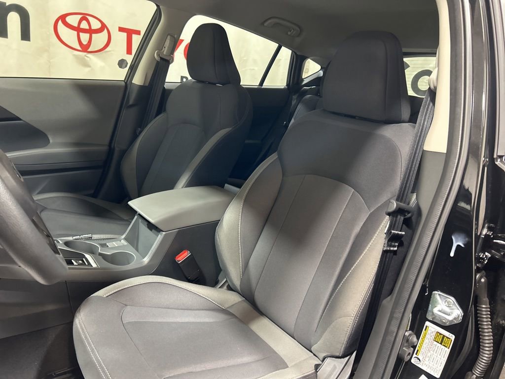 Used 2025 Subaru Crosstrek 2.0i Premium image 23