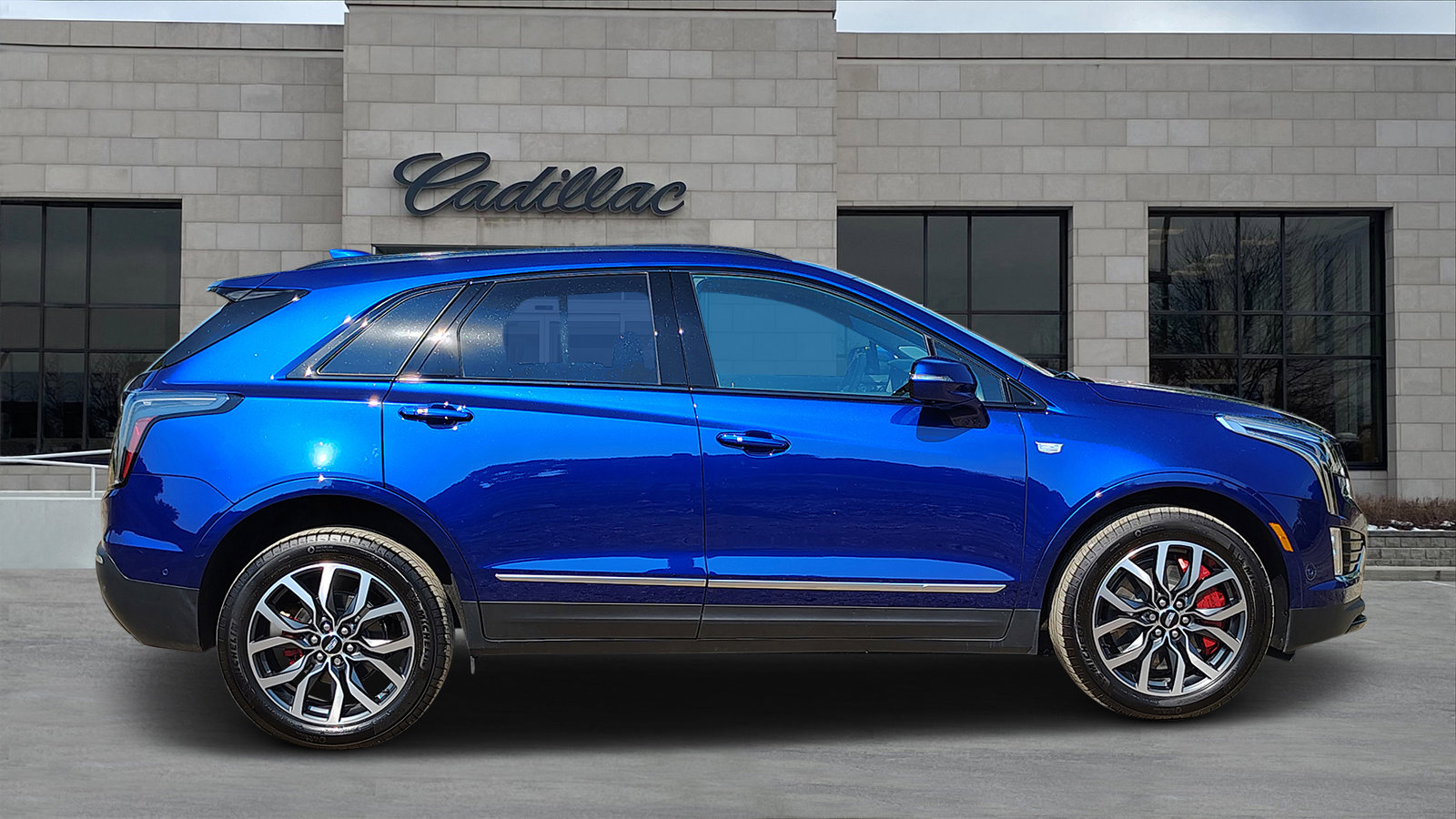 New 2025 Cadillac XT5 Sportv w/ Technology Package image 3