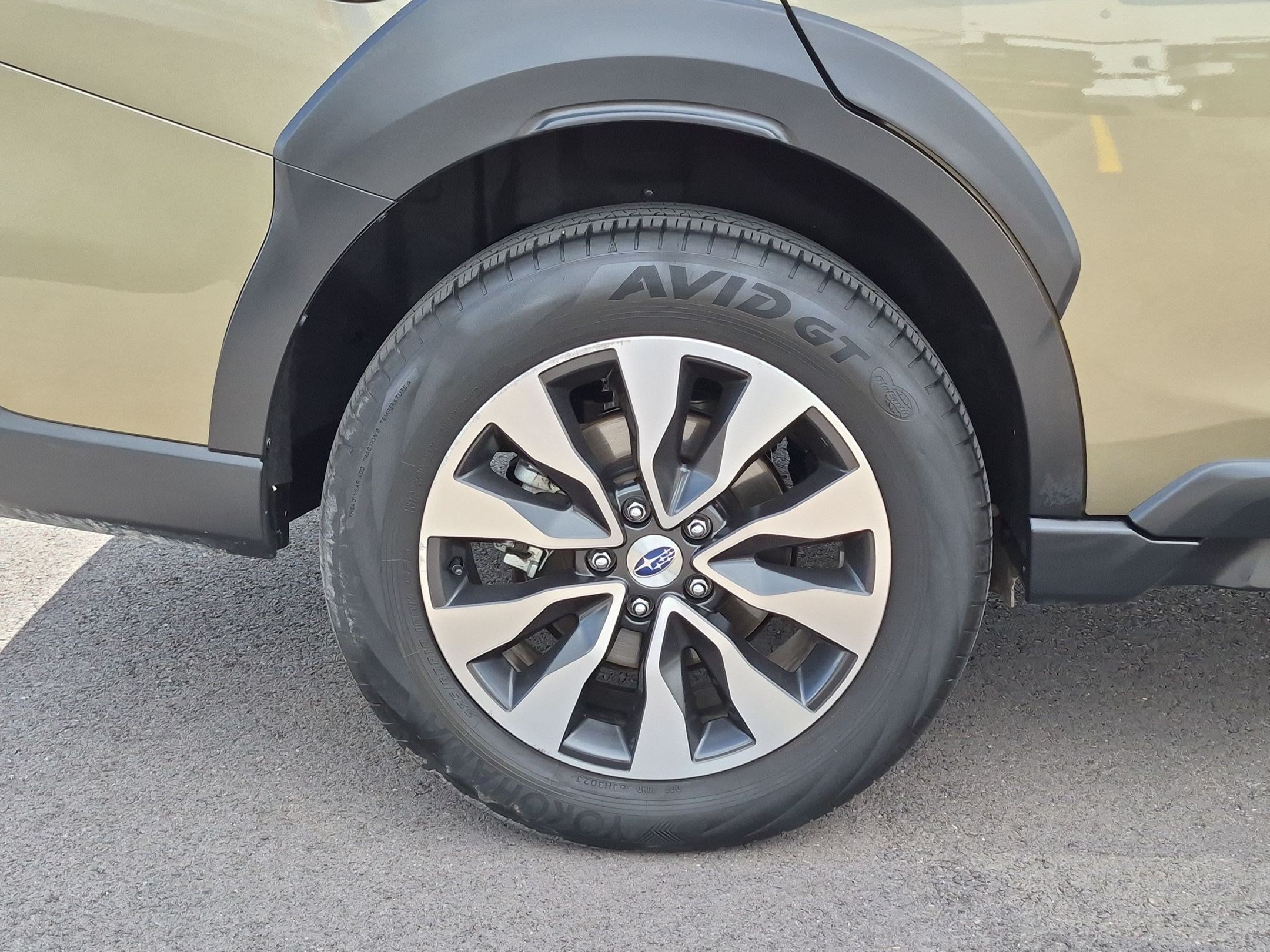 Used 2024 Subaru Outback Limited AWD/4WD image 13