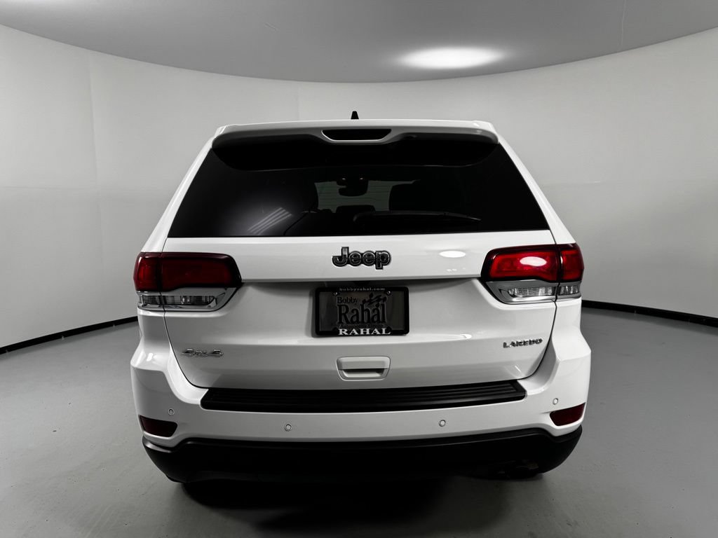 Used 2021 Jeep Grand Cherokee Laredo AWD/4WD image 6